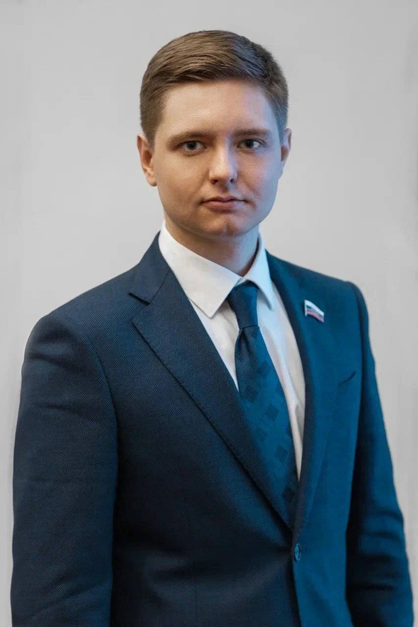 Кирилл Медведев